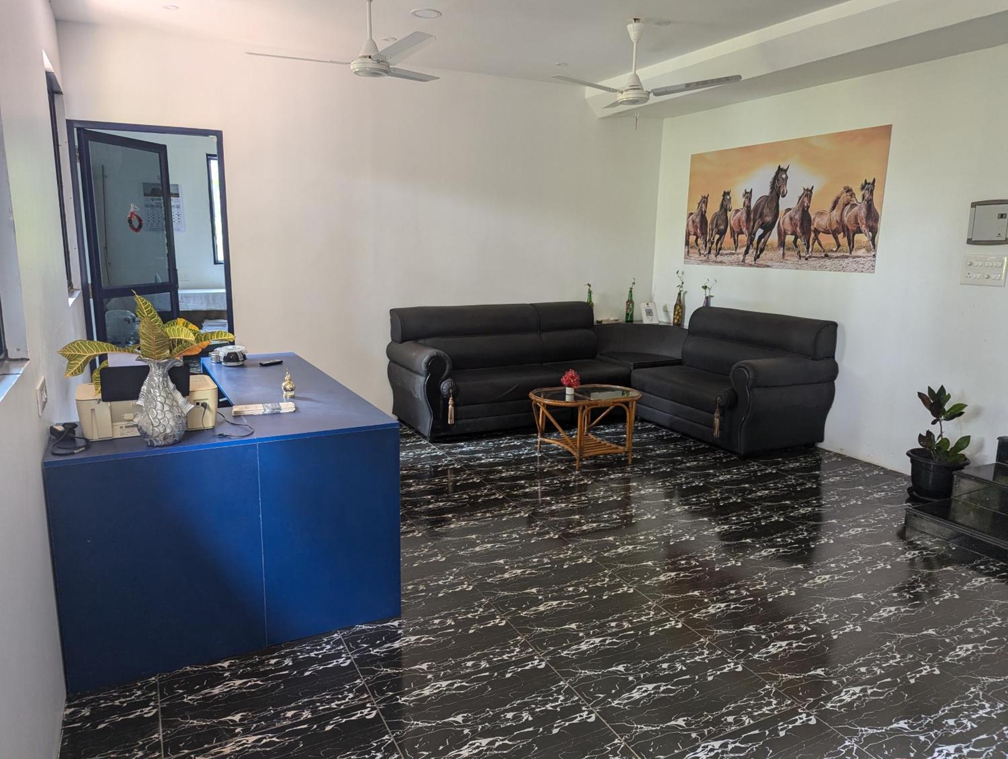 Indeevaram Apartments Kovalam Εξωτερικό φωτογραφία