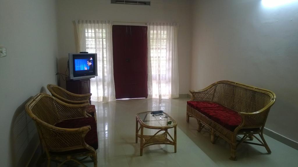 Indeevaram Apartments Kovalam Δωμάτιο φωτογραφία
